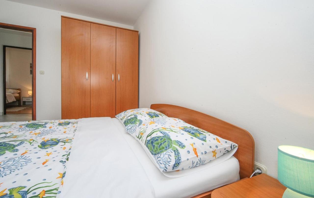 Apartments Mond Gornji Karin Ngoại thất bức ảnh
