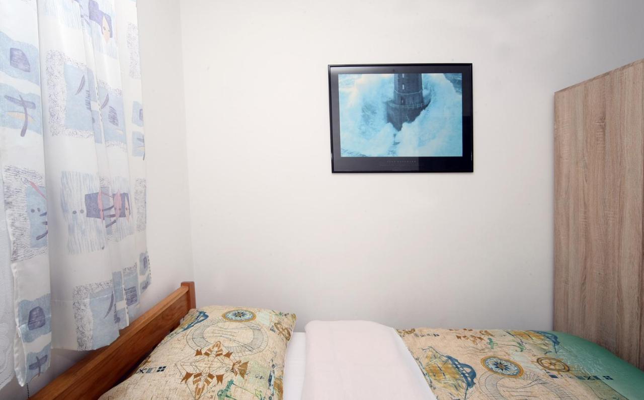 Apartments Mond Gornji Karin Ngoại thất bức ảnh
